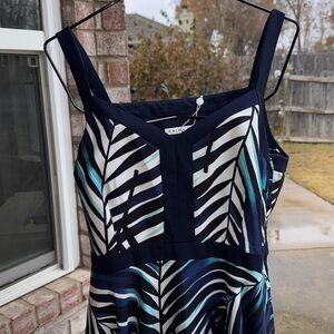 NWT Trina Turk sz 12 Tropical Dress Flounce 3 pulls As Is